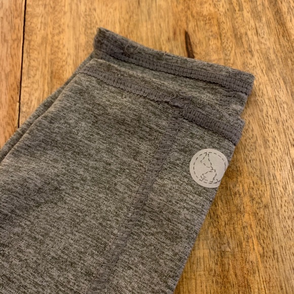 Threads 4 Thought High Rise Leggings - Grey - XS/S - Picture 3 of 5